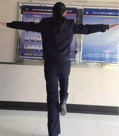 喝完酒幾個(gè)小時(shí)能開(kāi)車 圖片關(guān)鍵詞