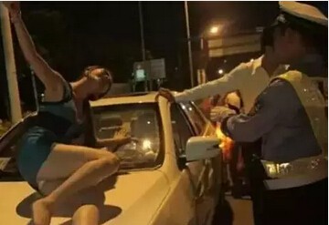 喝完酒幾個(gè)小時(shí)能開(kāi)車 圖片關(guān)鍵詞