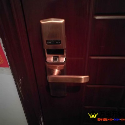 萊蕪高檔小區(qū)裝古銅色指紋鎖，萊蕪指紋鎖專賣店