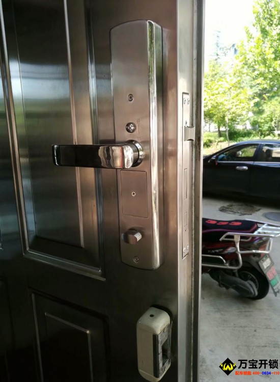 萊蕪大別墅裝指紋鎖，萊蕪防水指紋鎖，萊蕪指紋鎖專(zhuān)賣(mài)店6666266